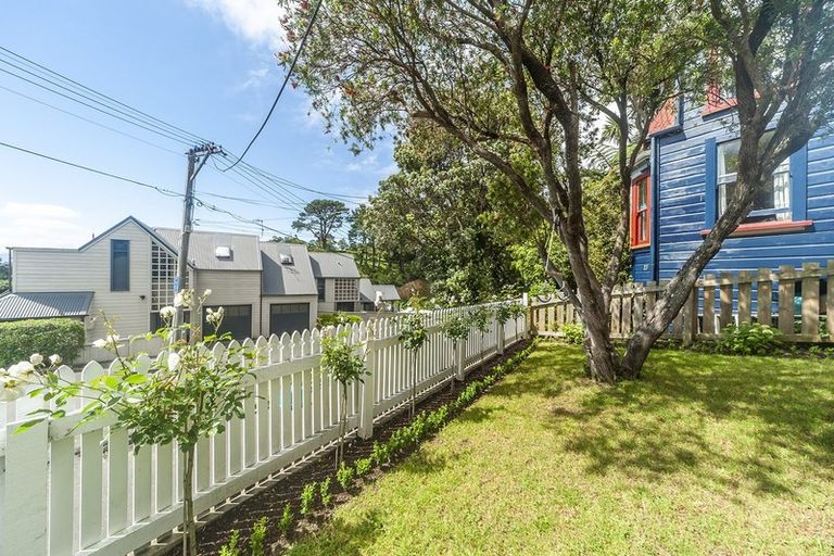 Photo of property in 29 Patanga Crescent, Thorndon, Wellington, 6011
