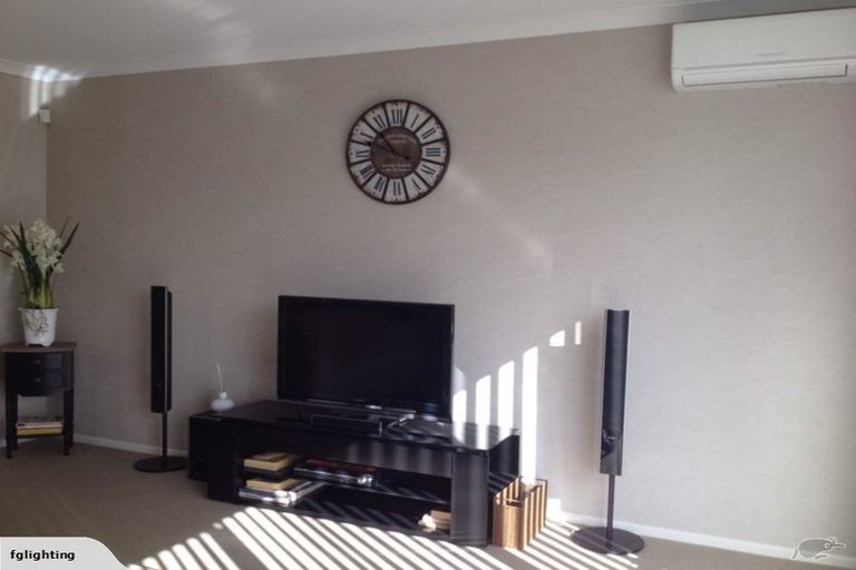 Photo of property in 55 Oakway Drive, Schnapper Rock, Auckland, 0632