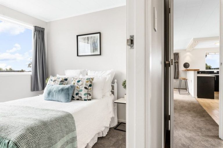 Photo of property in 109 Glengarry Road, Glen Eden, Auckland, 0602