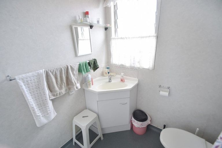 Photo of property in 79 Rata Road, Twizel, 7901