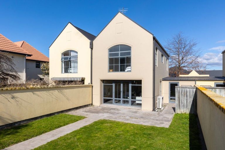 Photo of property in 93 Charles Street, Blenheim, 7201