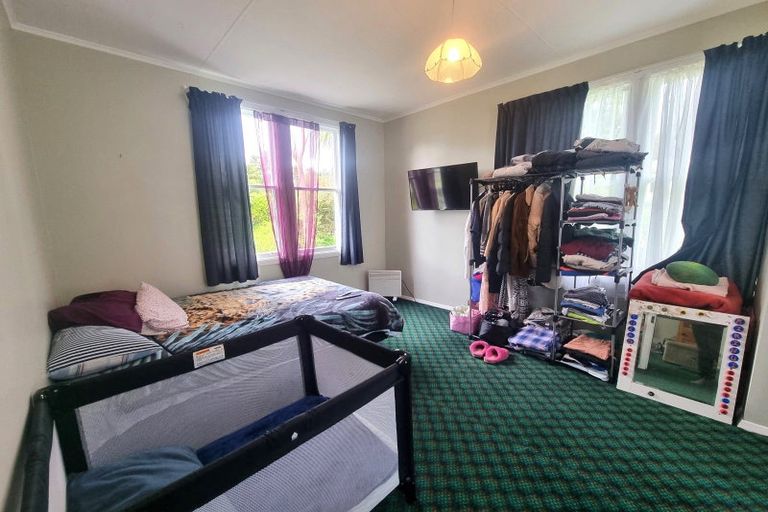 Photo of property in 20 Makomako Street, Pongaroa, 4991