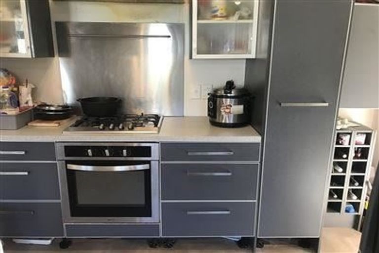 Photo of property in 142 Neville Street, Spreydon, Christchurch, 8024