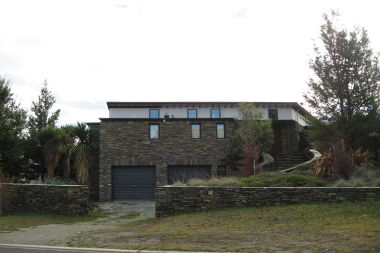Photo of property in 3 Mulberry Lane, Wanaka, 9305