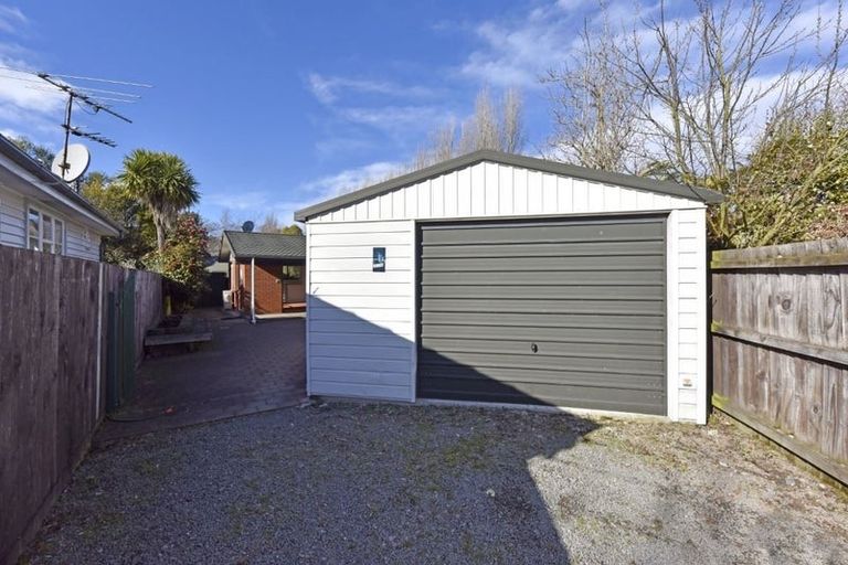 Photo of property in 40 Meadow Street, Papanui, Christchurch, 8052