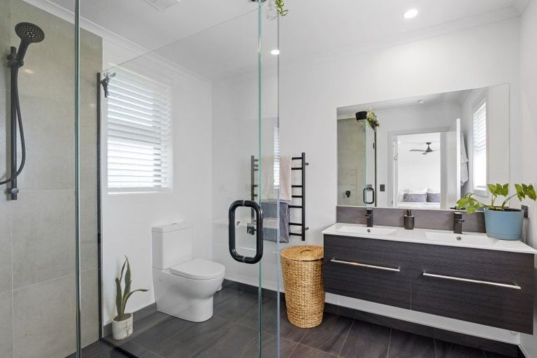 Photo of property in 34 Reuben Avenue, Rolleston, 7615