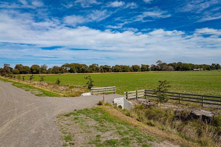 Photo of property in 9 Woods Road, Ohoka, 7692