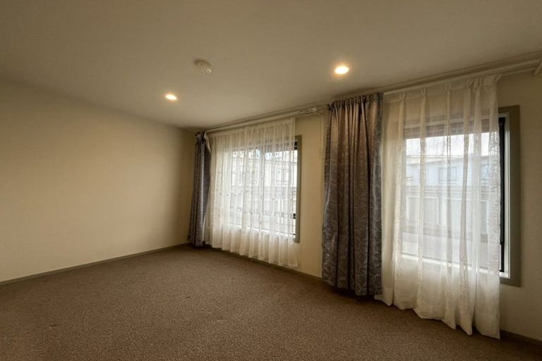 Photo of property in 12/17 Georgia Terrace, Albany, Auckland, 0632