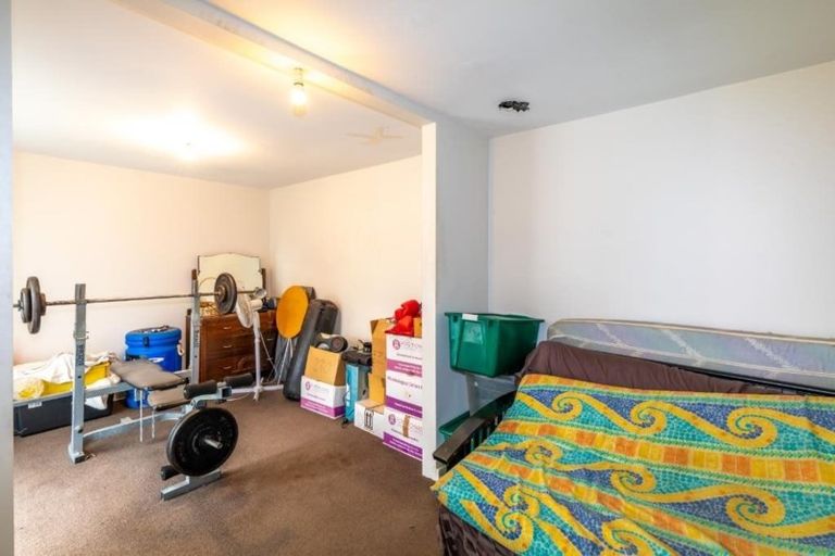 Photo of property in 32 Collins Drive, Waikuku Beach, 7402