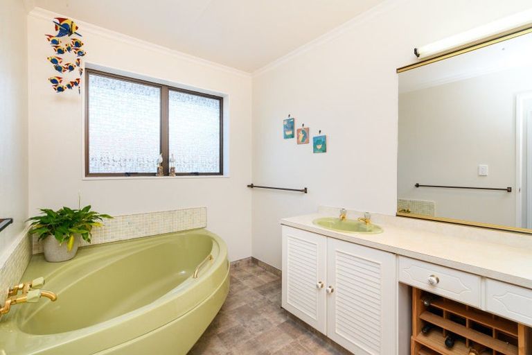 Photo of property in 19 Fiona Crescent, Feilding, 4702