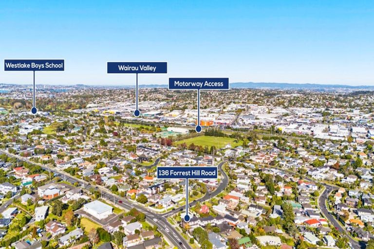 Photo of property in 136d Forrest Hill Road, Forrest Hill, Auckland, 0620