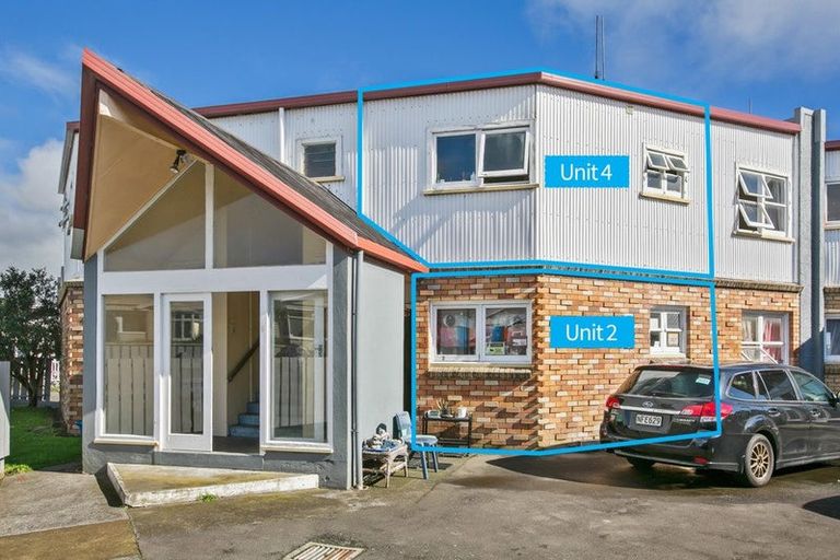 Photo of property in 4/184 Powderham Street, New Plymouth, 4310