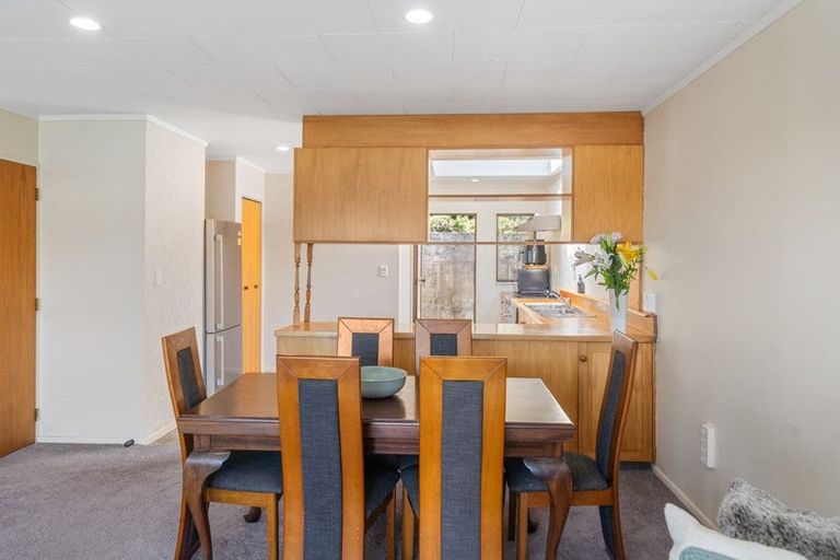Photo of property in 4/24 Acheron Road, Paremata, Porirua, 5026