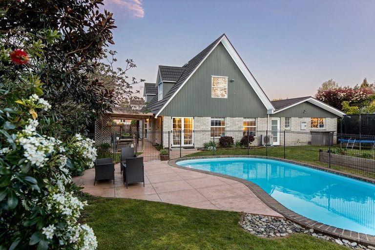 Photo of property in 123a Taylor Street, Cambridge, 3434