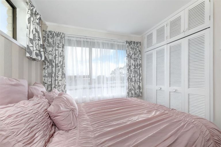 Photo of property in 17 Hakanoa Street, Huntly, 3700