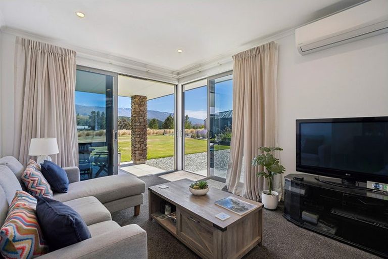 Photo of property in 5 Stout Terrace, Cromwell, 9310
