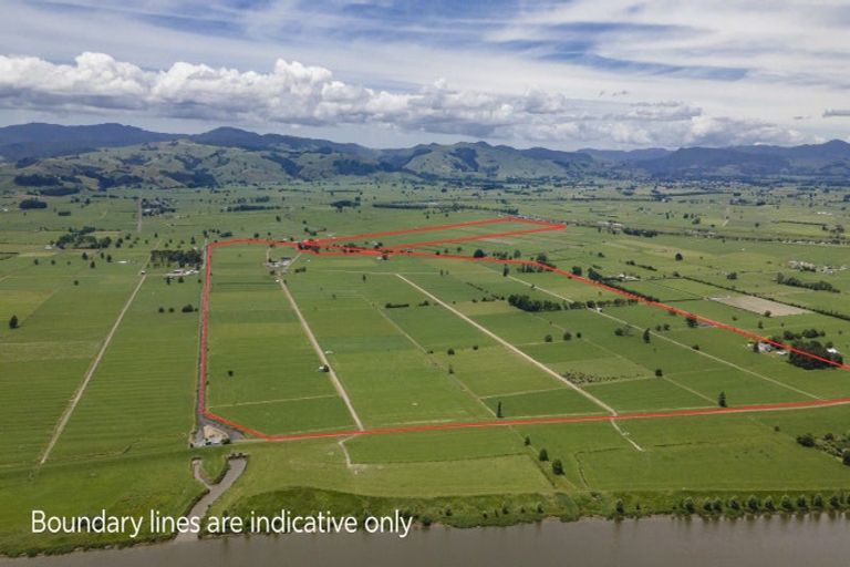 Photo of property in 306 Ferry Road, Waltham, Christchurch, 8011