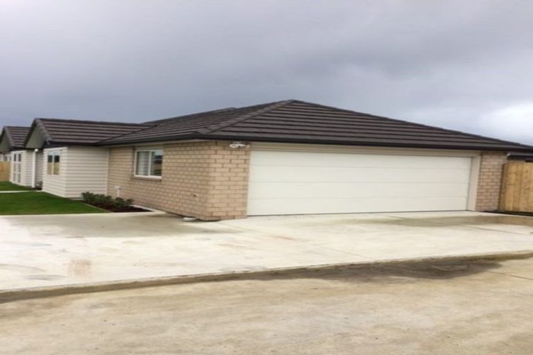 Photo of property in 35 Okawa Avenue, Papakura, 2110