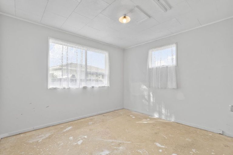 Photo of property in 12b Poutini Place, Manurewa, Auckland, 2102
