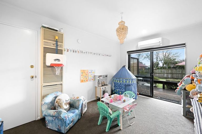 Photo of property in 27 Halcione Close, Flagstaff, Hamilton, 3210