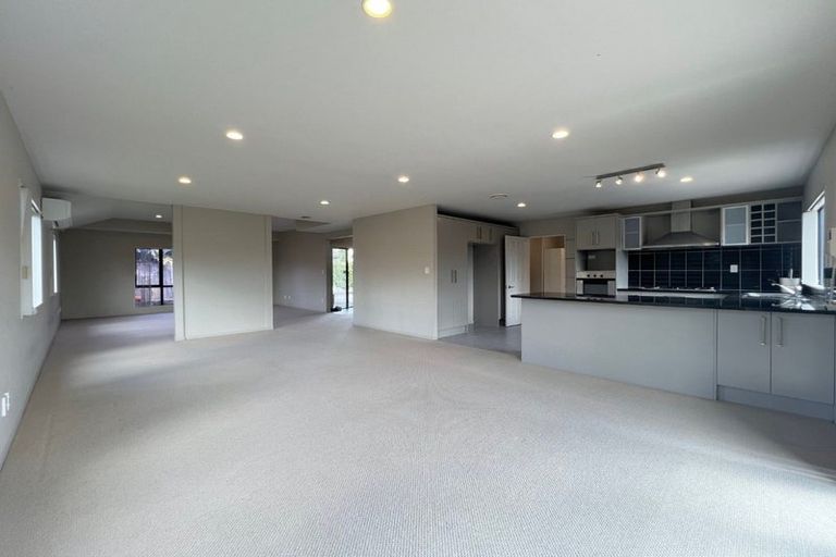 Photo of property in 28 Innisowen Place, Flat Bush, Auckland, 2019