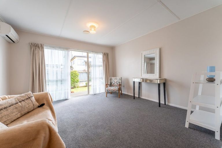 Photo of property in 2/58 Ranui Avenue, Waimataitai, Timaru, 7910