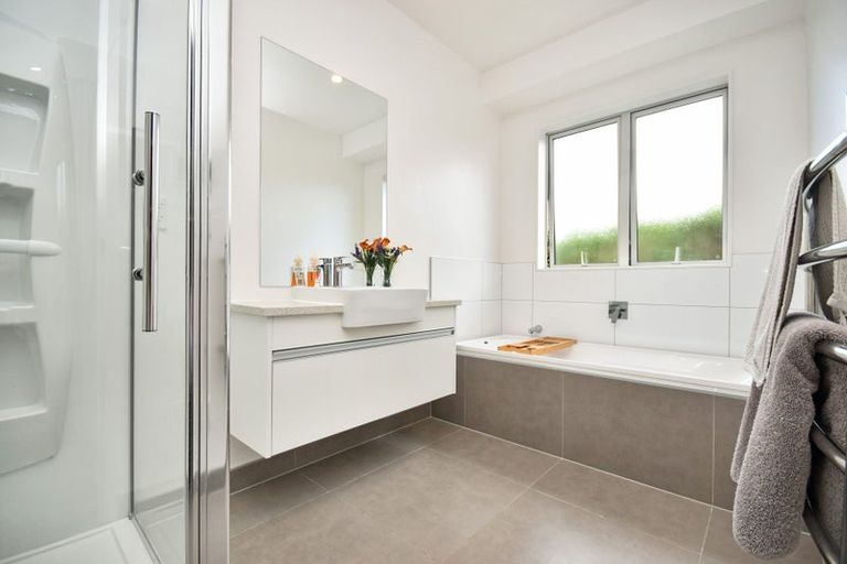 Photo of property in 23 Weatherly Drive, Beachlands, Auckland, 2018