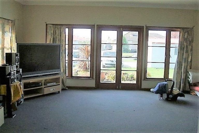 Photo of property in 16 Grandview Road, Nawton, Hamilton, 3200