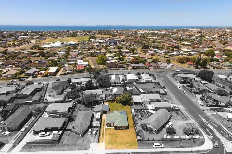Photo of property in 743 Maunganui Road, Mount Maunganui, 3116