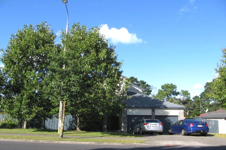 Photo of property in 91 Unsworth Drive, Unsworth Heights, Auckland, 0632