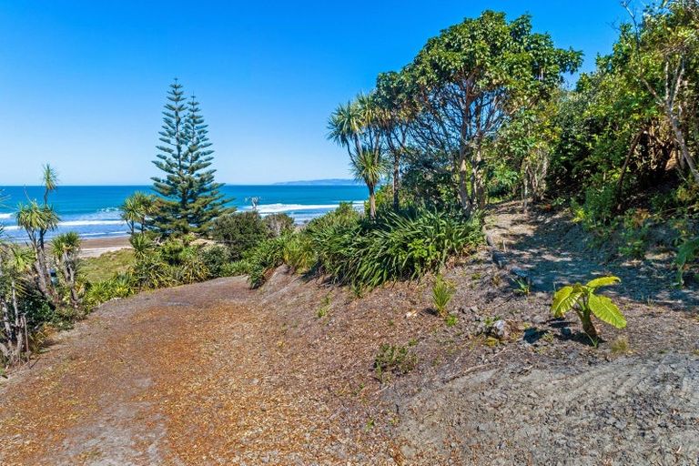 Photo of property in 1c Makorori Beach Road, Makorori, Gisborne, 4073