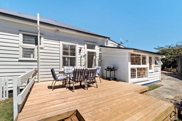 Photo of property in 115 Princes Street, Pukekohe, 2120