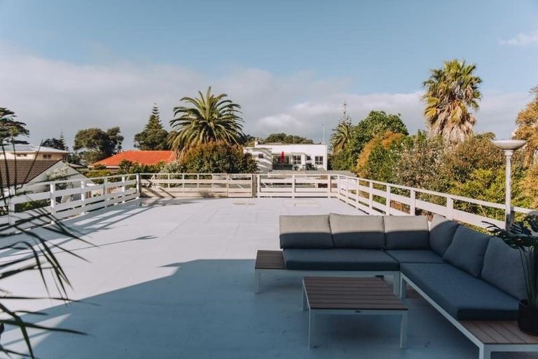 Photo of property in 7/19 Milton Road, Orewa, 0931