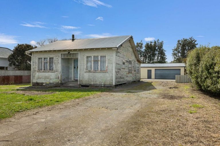 Photo of property in 33 Ngatai Street, Manaia, 4612