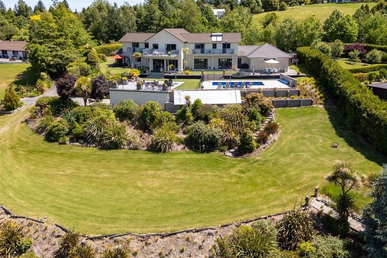 Photo of property in 184 Ferndale Way, Rangatira Park, Taupo, 3384