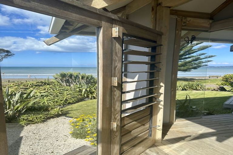 Photo of property in 5 Marine Parade, Orewa, 0931