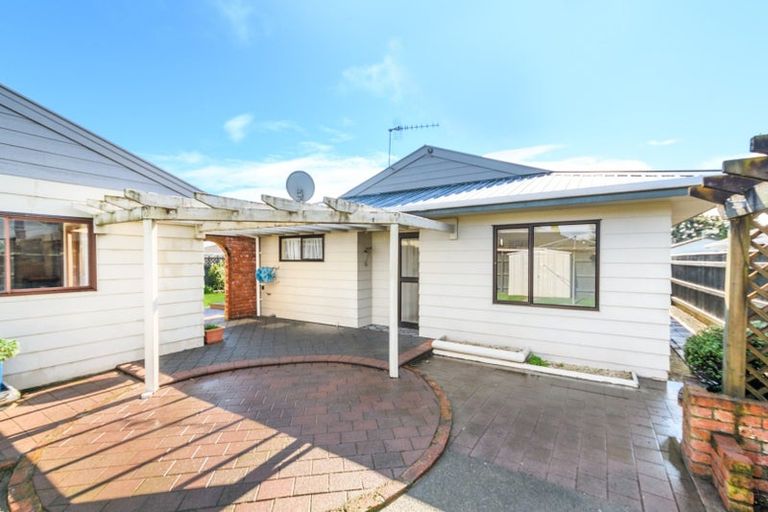 Photo of property in 7 Mercury Street, Milson, Palmerston North, 4414