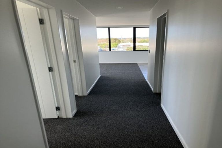 Photo of property in 205/3 Rauemi Way, Te Atatu South, Auckland, 0610