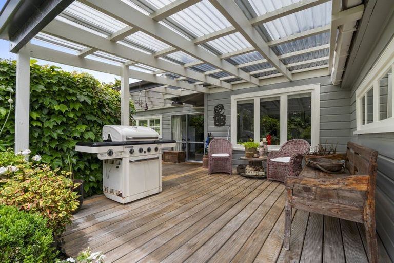 Photo of property in 80 Lethbridge Road, Feilding, 4779