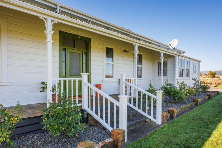 Photo of property in 2114 State Highway 56, Longburn, Palmerston North, 4477