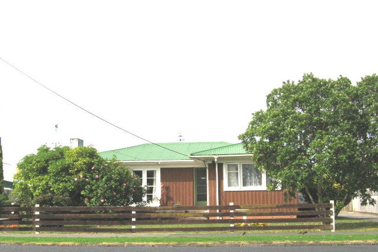 Photo of property in 52 Metcalfe Road, Ranui, Auckland, 0612