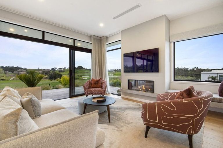 Photo of property in 59 Grayson Road, Wainui, Silverdale, 0992