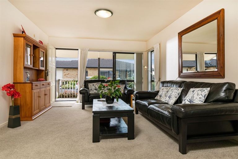 Photo of property in 23/197 Royal Road, Massey, Auckland, 0614