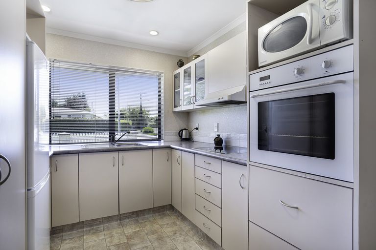 Photo of property in 16 Mckenna Street, Masterton, 5810