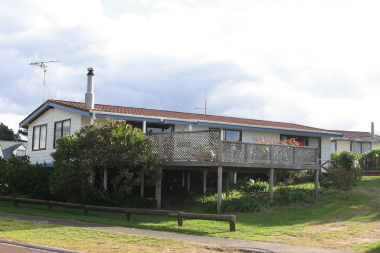 Photo of property in 106 Pauanui Boulevard, Pauanui, Hikuai, 3579