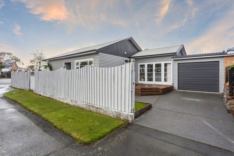 Photo of property in 61 Strickland Street, Somerfield, Christchurch, 8024