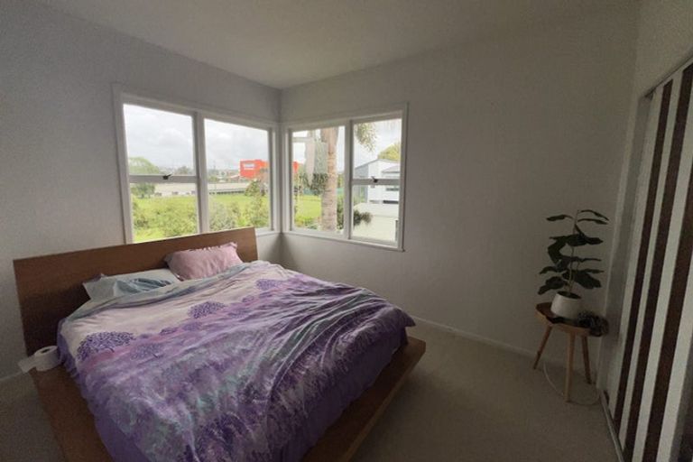 Photo of property in 59 Bond Crescent, Forrest Hill, Auckland, 0620