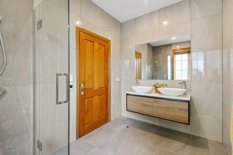 Photo of property in 5 Grangewood Lane, Burnside, Christchurch, 8053