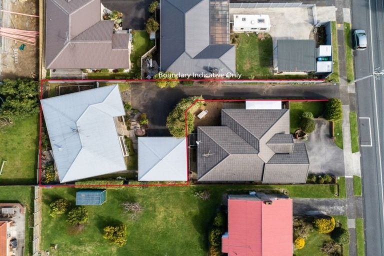 Photo of property in 212 Ngatai Road, Otumoetai, Tauranga, 3110