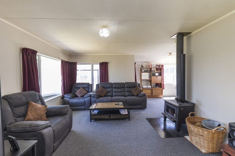 Photo of property in 8 Mercury Street, Milson, Palmerston North, 4414